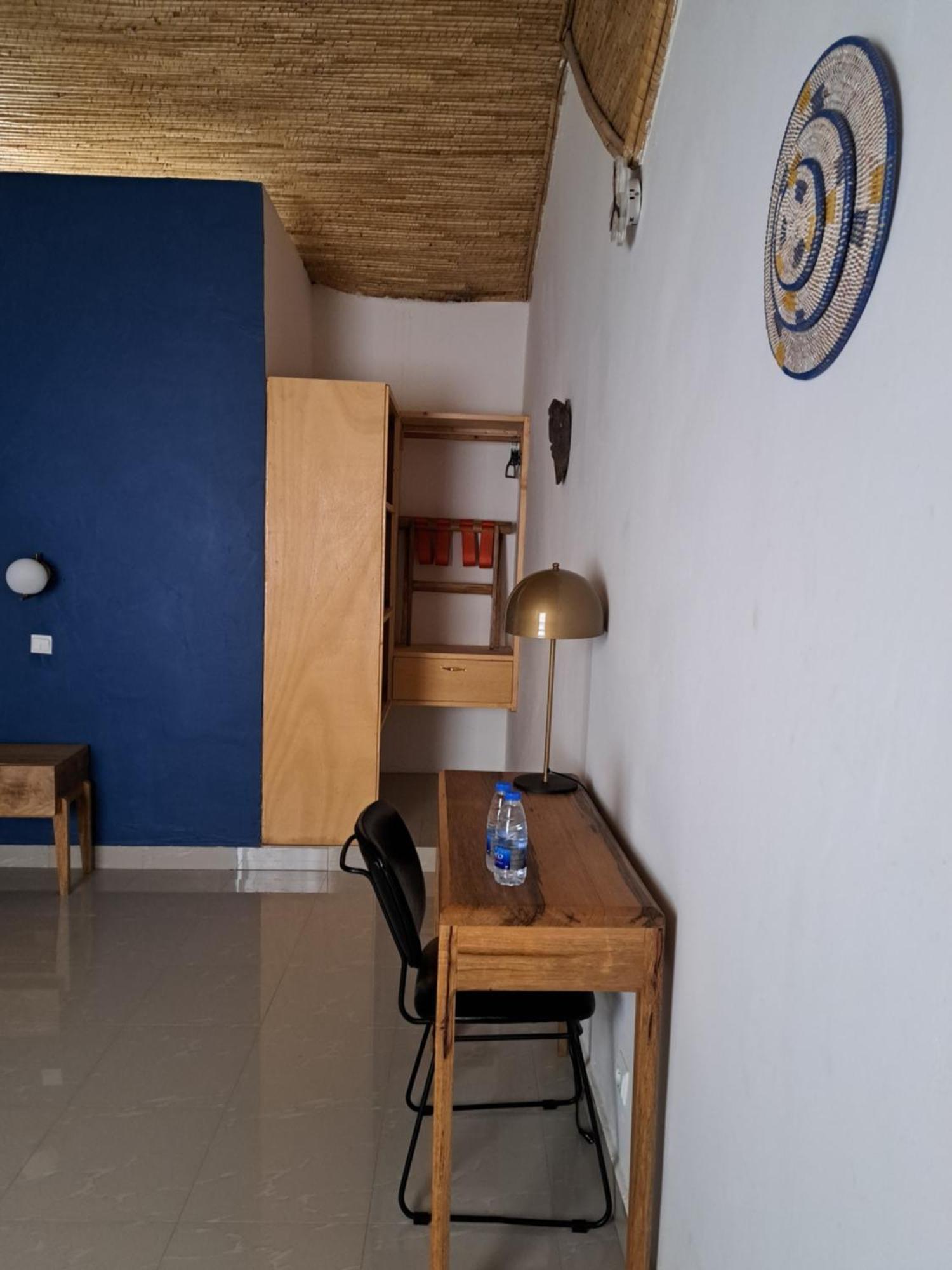 La Fandenoise Bed & Breakfast Thies Dış mekan fotoğraf