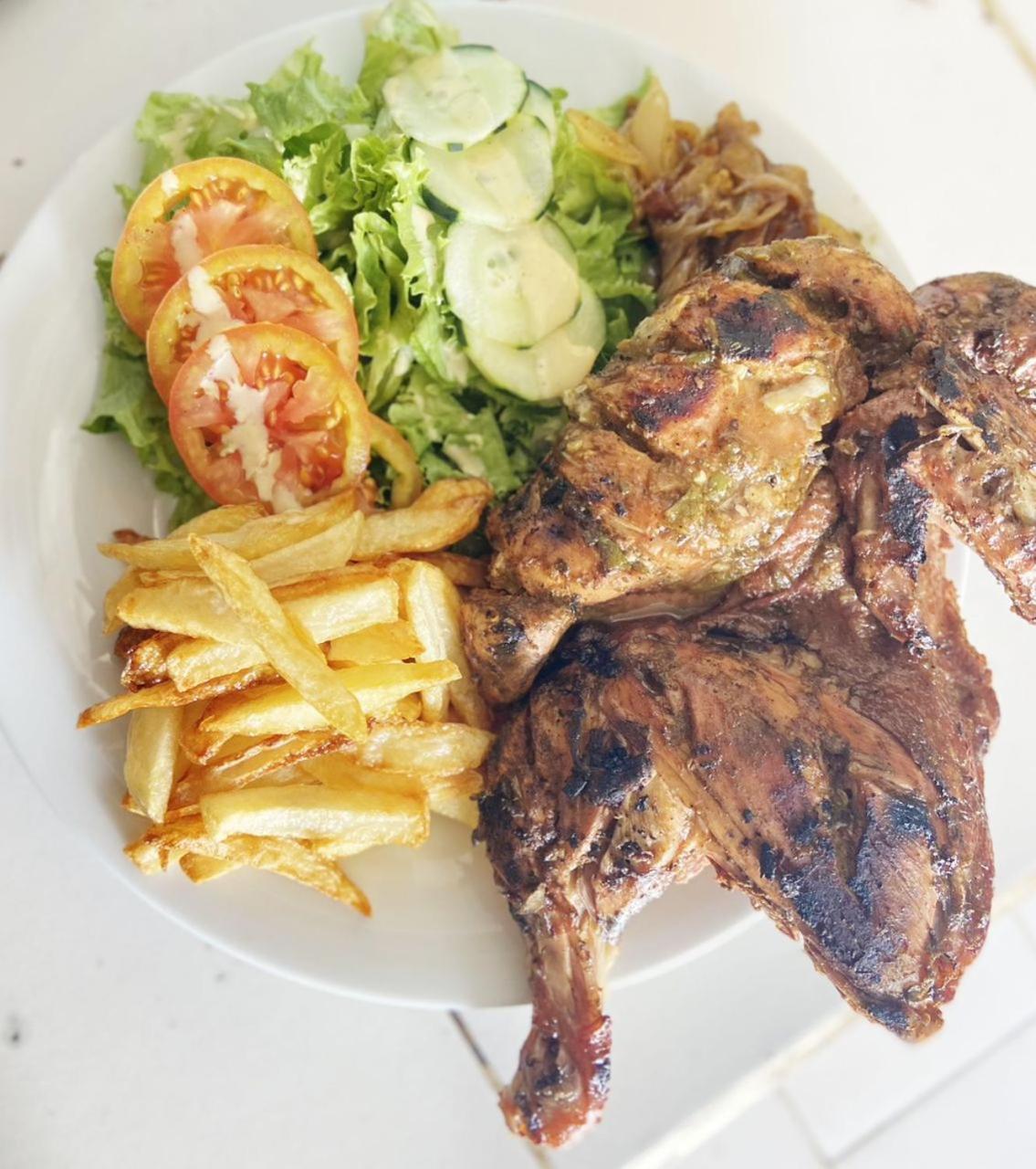La Fandenoise Bed & Breakfast Thies Dış mekan fotoğraf
